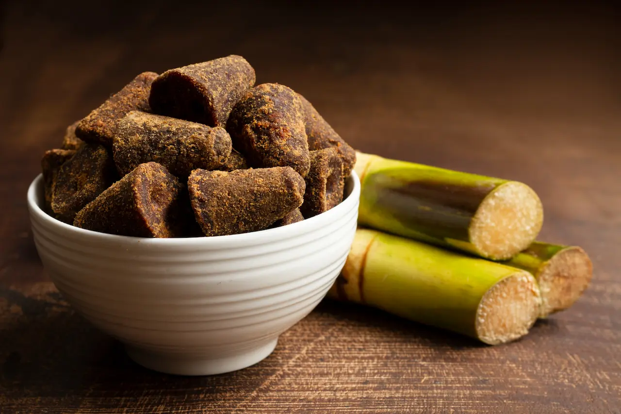 Perbedaan Brown Sugar, Palm Sugar, Gula Merah, dan Gula Aren 2 Gula Merah